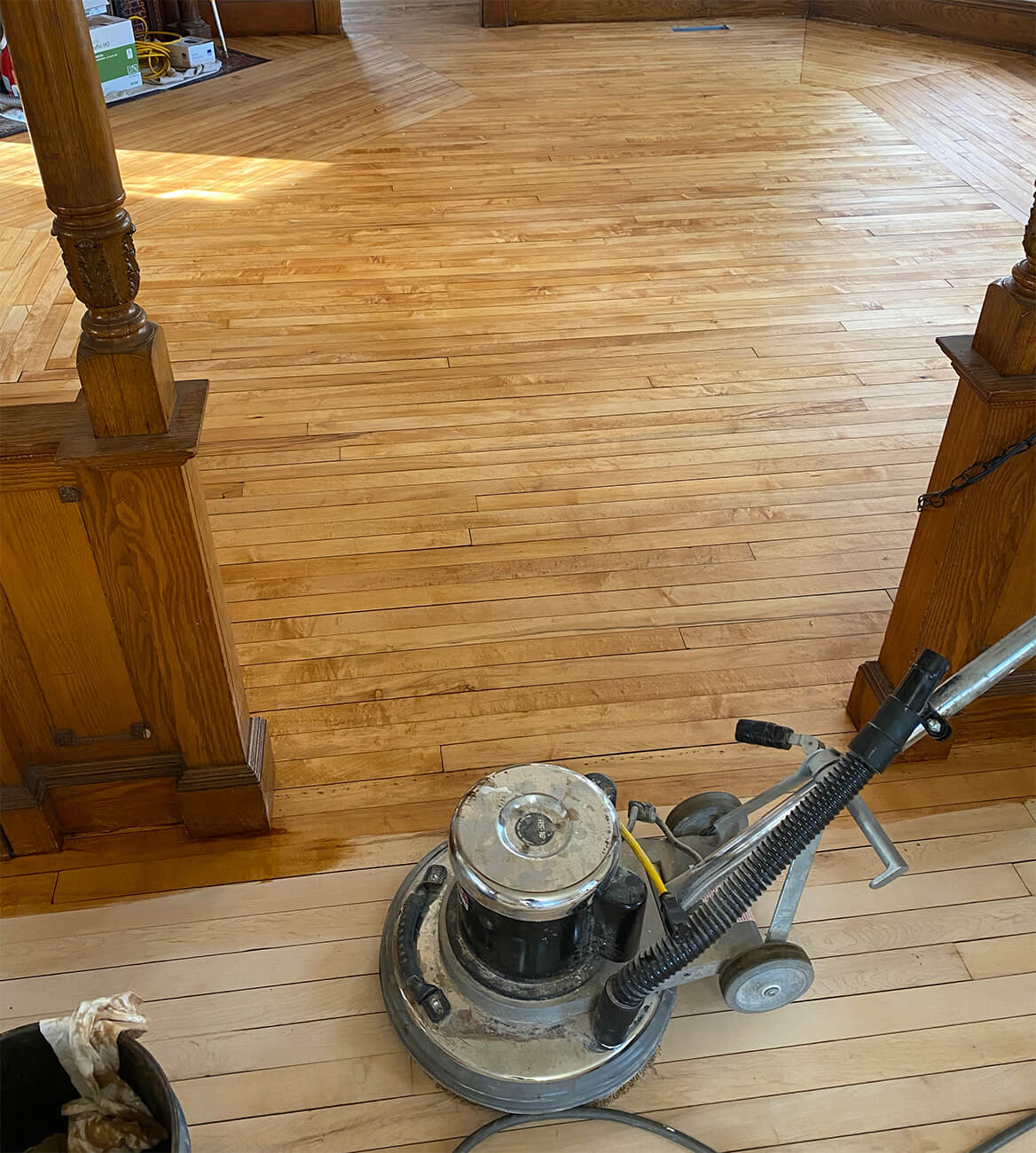 Staining maple floor